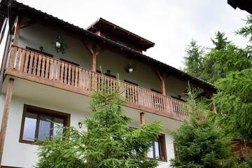 Фото номера Дом с 5 спальнями Гостевой дом Casa Edy г. Колибица 8