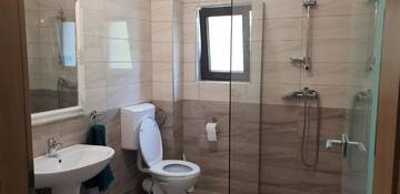 Фото номера Дом с 8 спальнями Гостевой дом Casa Davideea г. Колибица 14